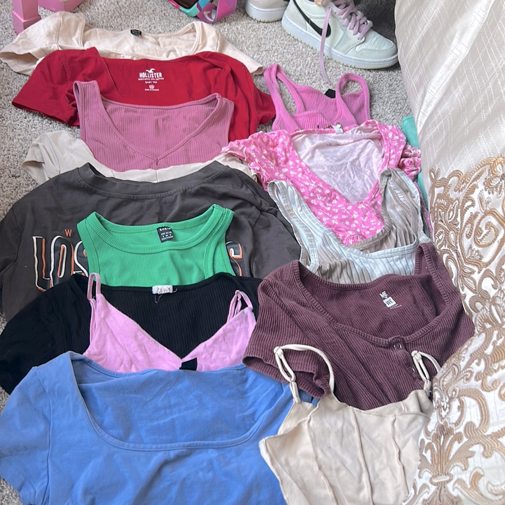 Pack of 14 tops!